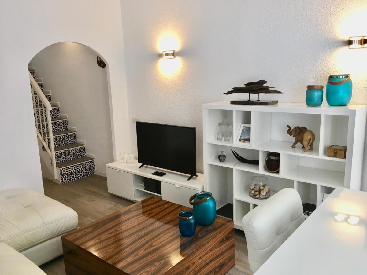 エステポナCasa Aldea De La Gitanaアパートメント エクステリア 写真